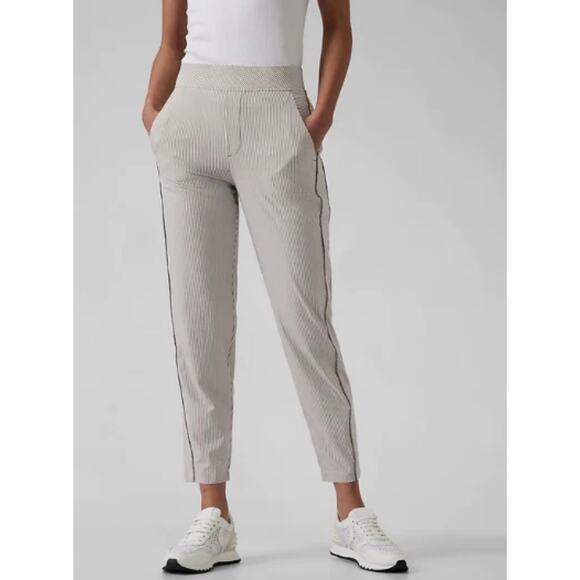 Athleta Brooklyn Mid-Rise Ankle Pant Grey White Stripe Size 14 - Picture 1 of 5